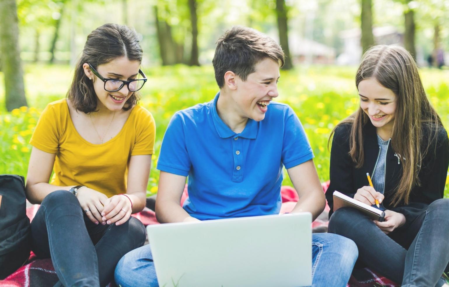 Startup-Team bei Finanzplanung